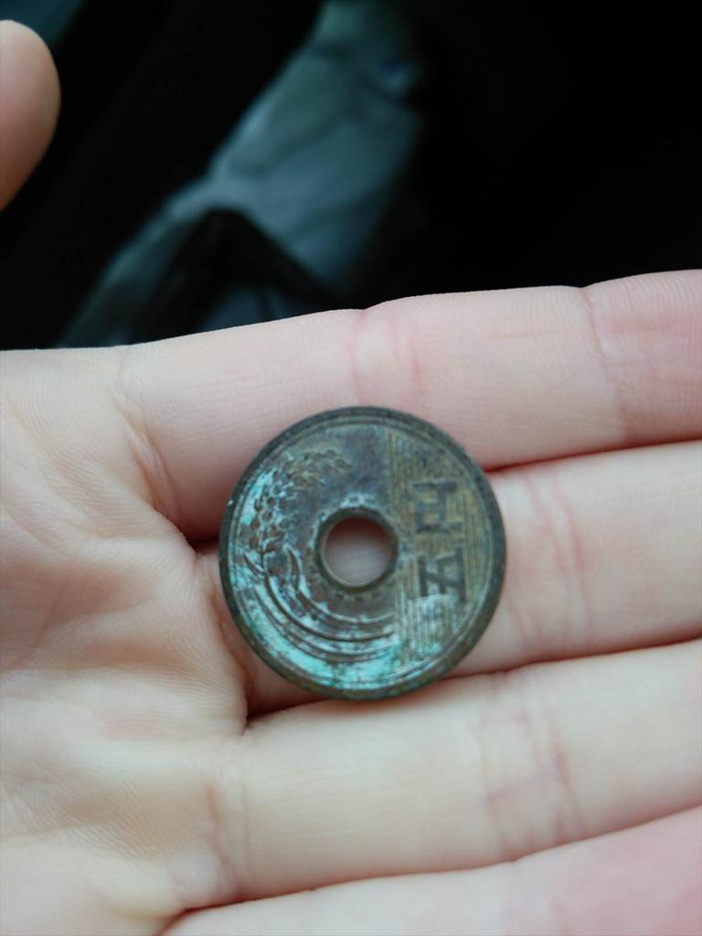 5円玉をきれいにする方法 おすすめ16選 ピカピカ 重曹や酢などで簡単な汚れの落とし方を紹介