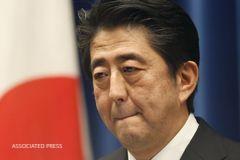 TokyoWoods's tweet photo. Japan's middle-school textbook  revisions introduce more nationalistic tones, rile neighbors.  http://t.co/vFTCnC2n4j http://t.co/xidH5yvtp5