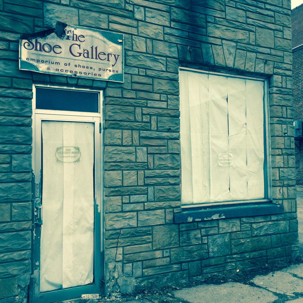 haroldcamping's tweet photo. Herkimer NY #GhostTown #serpentseed #brotherhoodofthesnake #Gates #upstateNY http://t.co/4XX6pTGR8n