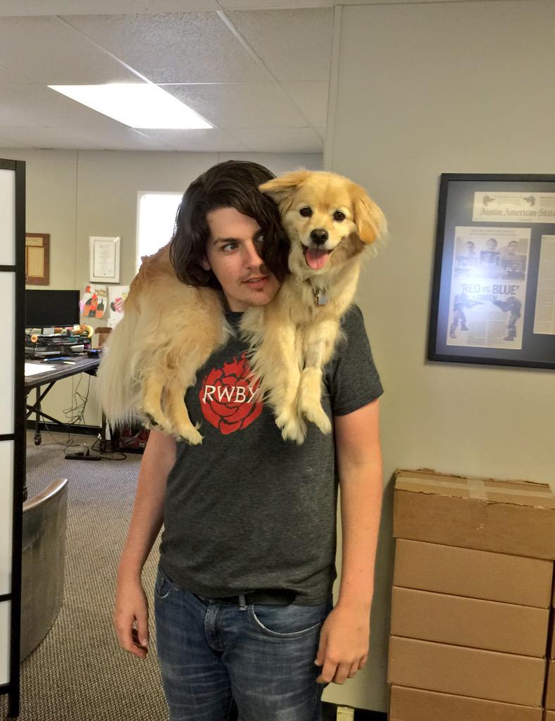 TweetsByKris's tweet photo. In case anyone was wondering what @JonRisinger wears around the office http://t.co/sNEVentxYO