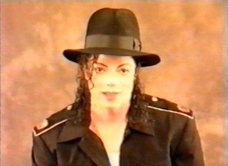 jackspeter33's tweet photo. hello family 
#mj http://t.co/3T2Abvo0Im