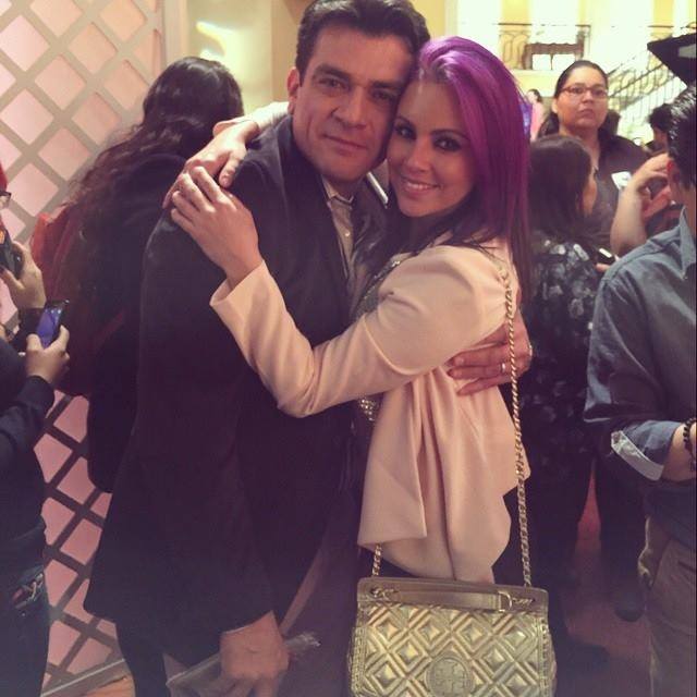 FernanduAna's tweet photo. #JorgeSalinas y #BeaRanero (#FernadoLascurain y #EdithBlanco http://t.co/HNlON0bxgx