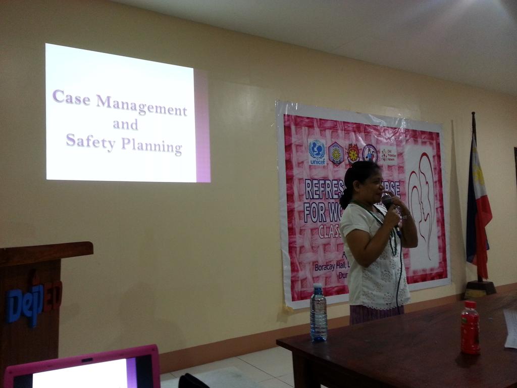 Pro6Wccd's tweet photo. Ms. Annaliza Macababbad of CPN-PGH, during her lecture on Case Management and Safety Planning @pnpts_rstu6 http://t.co/VTihNbUmpf
