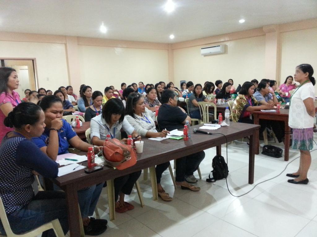 Pro6Wccd's tweet photo. Ms. Annaliza Macababbad of CPN-PGH, during her lecture on Case Management and Safety Planning @pnpts_rstu6 http://t.co/VTihNbUmpf