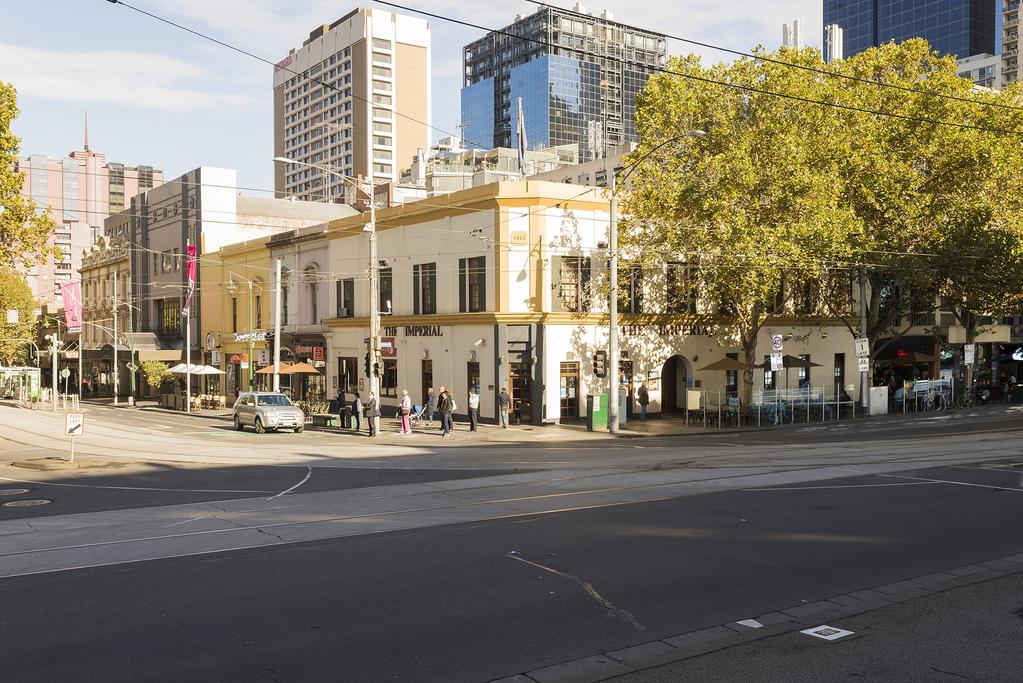 JoshRutman's tweet image. Melb CBD's Imperial Hotel to go under the hammer #MelbCitySales @MarkWizel @cbreAustralia ow.ly/LjTlh