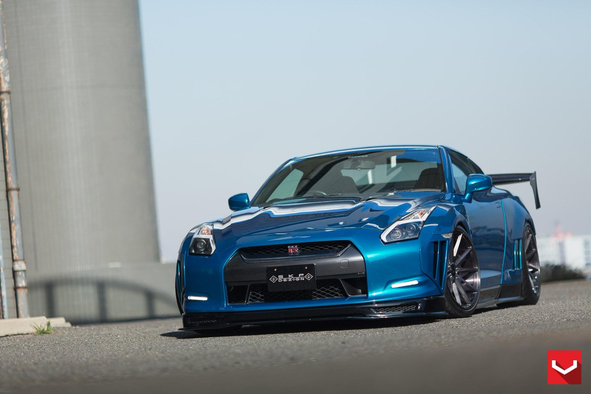 HAL-Aki@VOSSEN JAPAN tweet media