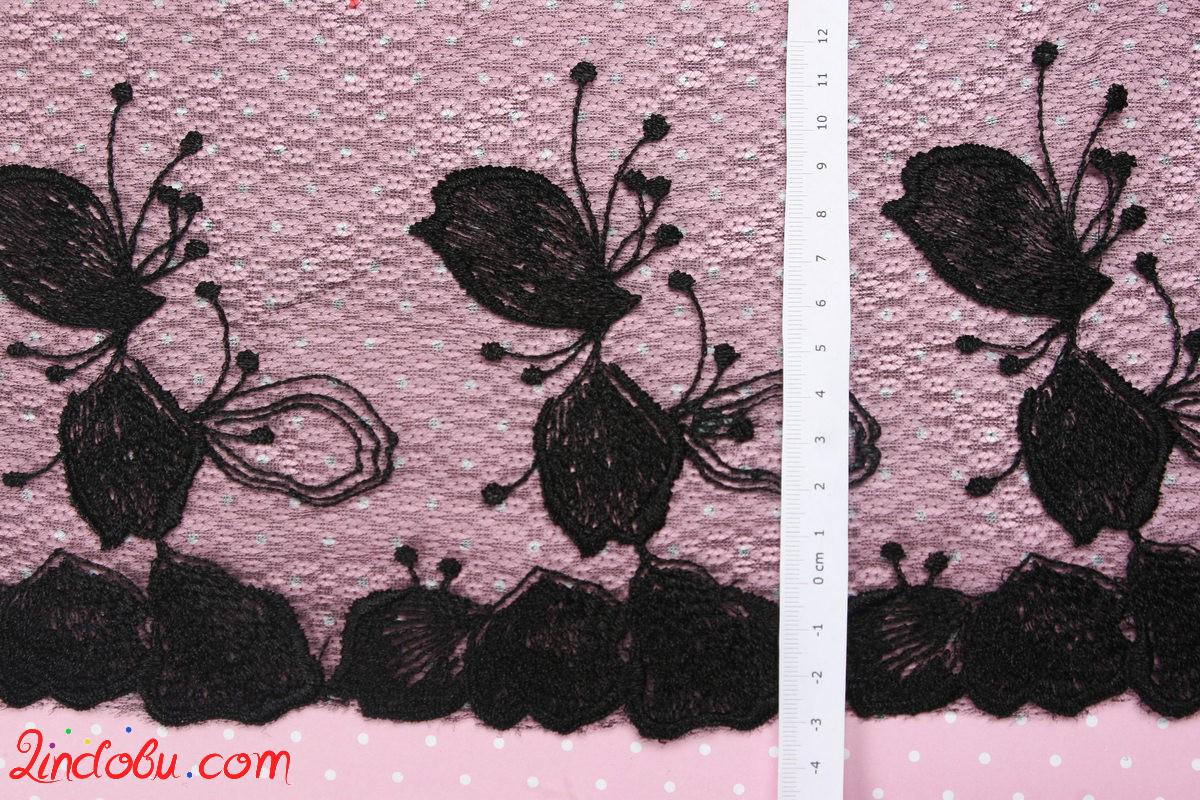 LindobuEn's tweet photo. Mysterious black Lace. http://t.co/ICCN9J9ESw #crafting #handmade #lace http://t.co/JIzxvUo81V