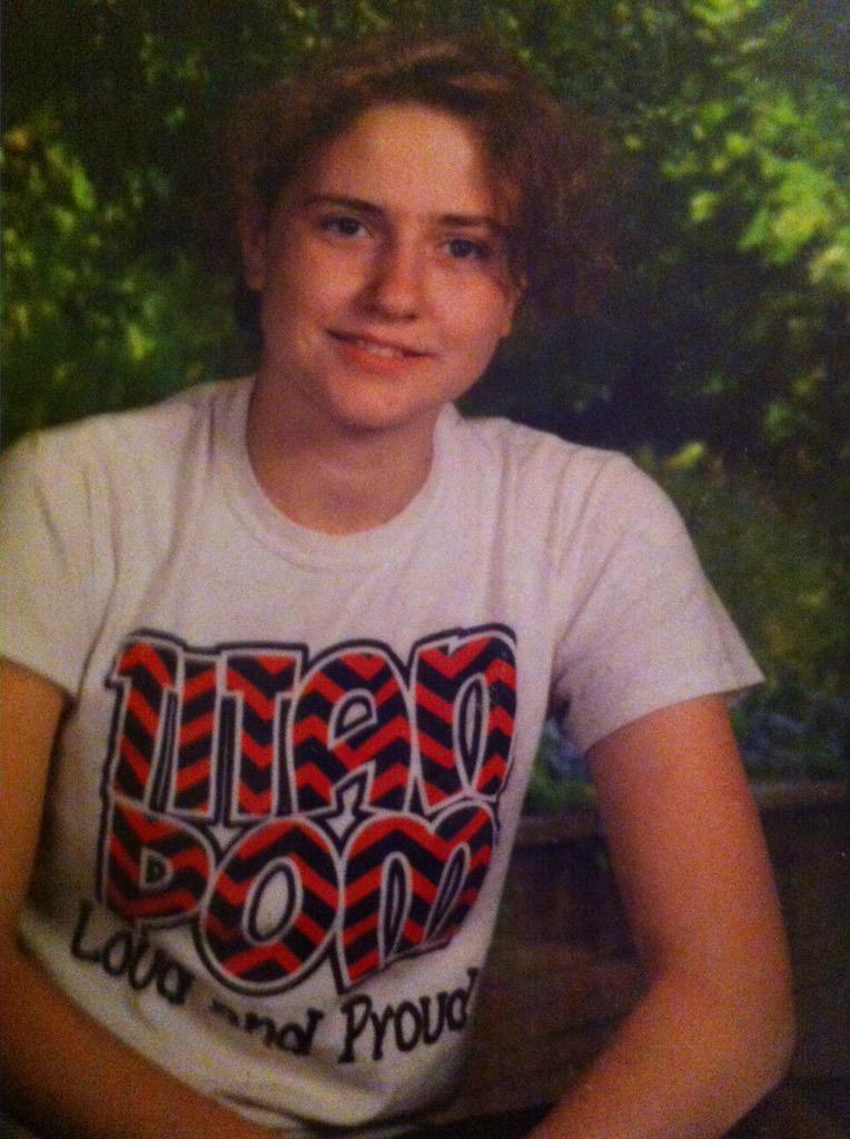 KOCOJessica's tweet photo. AMBER ALERT: 12 yr old Ashley Schoenecke - last seen getting into silver minivan w/ older man on SE 29th. PLEASE RT! http://t.co/vgK4qWSE64