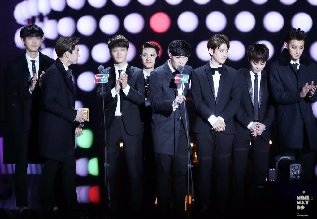 MINIMAYDO's tweet photo. 3주년 너무너무 축하해💗
오래오래 가자💗💗💗
#3yearwithEXO http://t.co/jYBPEcinJ1