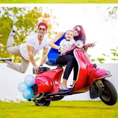  happy birthday allu arjun brother.stylish star..waiting to watch sos..may god bless u bro 