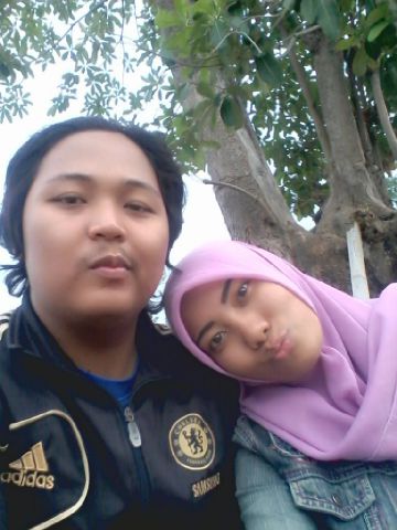 udhiskliver's tweet photo. @Anggii_ANH love you bunda sayang bidadariku 16062012 :*:*:* http://t.co/KB9gae19dI
