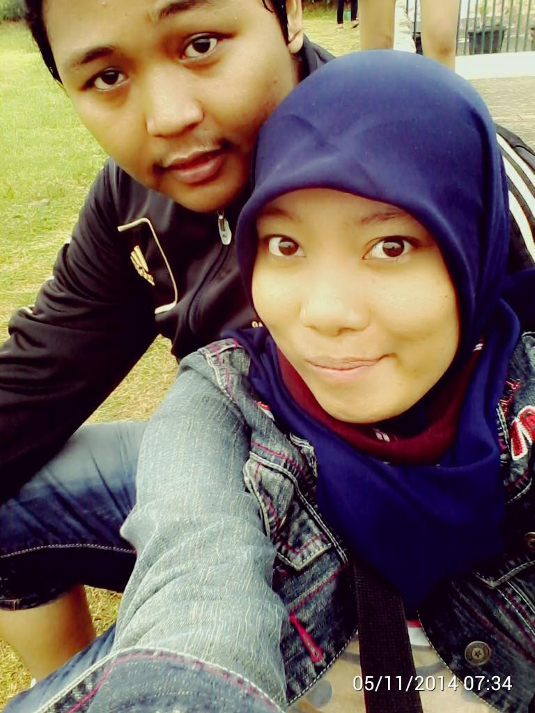 udhiskliver's tweet photo. @Anggii_ANH love you bunda sayang bidadariku 16062012 :*:*:* http://t.co/KB9gae19dI