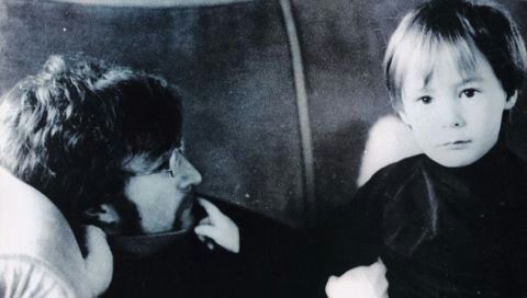 Happy 52nd Birthday Julian Lennon. Wish u all the best! 