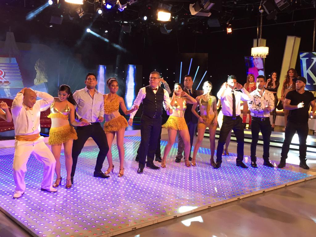 tcsoyelmejor's tweet photo. ¡Nos vemos al ritmo de #VitoTrump! ¿Qué esperas? Baila con nosotros y demuestra que eres EL MEJOR. #YoPrefieroSerVIP http://t.co/OuuQXVKEhy