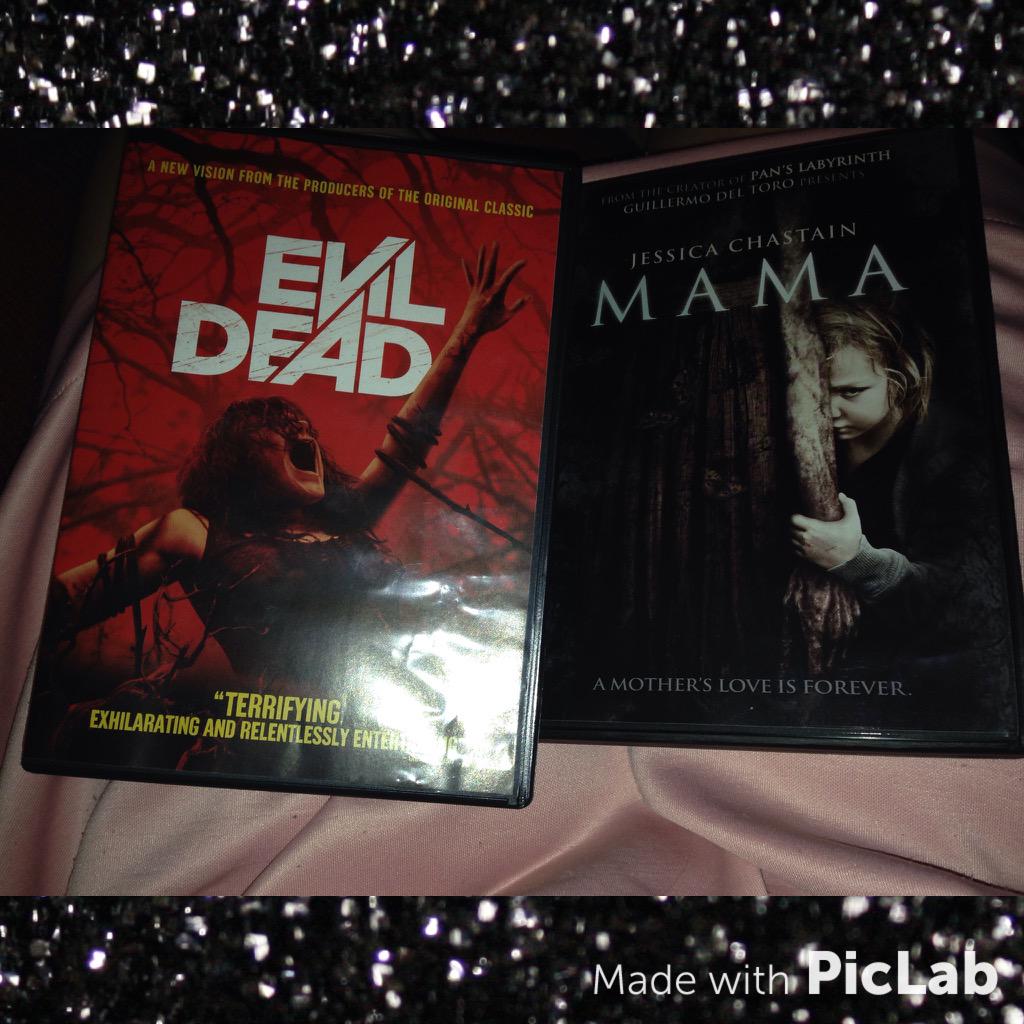greattpretender's tweet photo. hσrrσr mσvíєѕ αrє thє вєѕt 💿 #evildead #mama #horror #idontgetscared http://t.co/kCI7tvGOZR