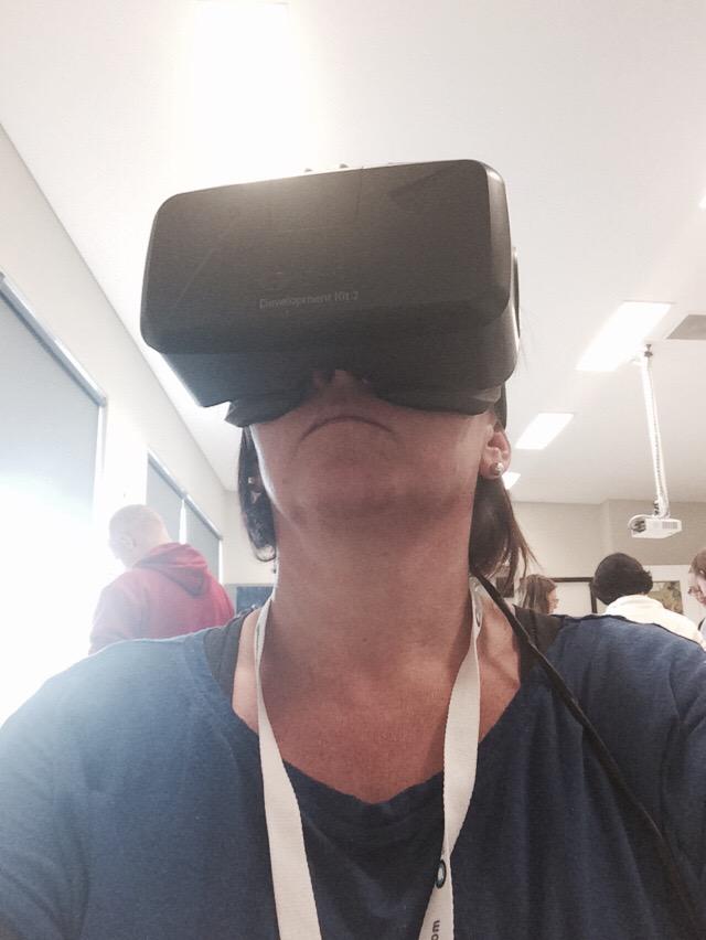 CarmMenzies's tweet image. Had a blast exploring @oculus  #usetechbetter #selfie