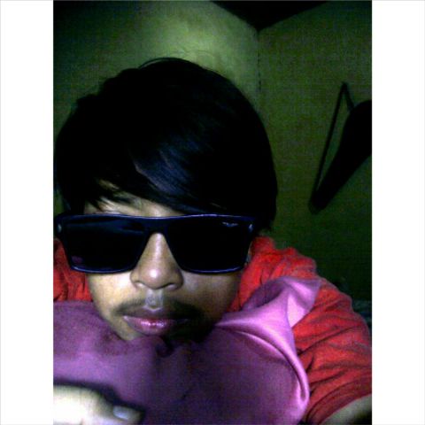 AffanVF's tweet photo. Selfiepagi;;) http://t.co/CwkNjAMEdH
