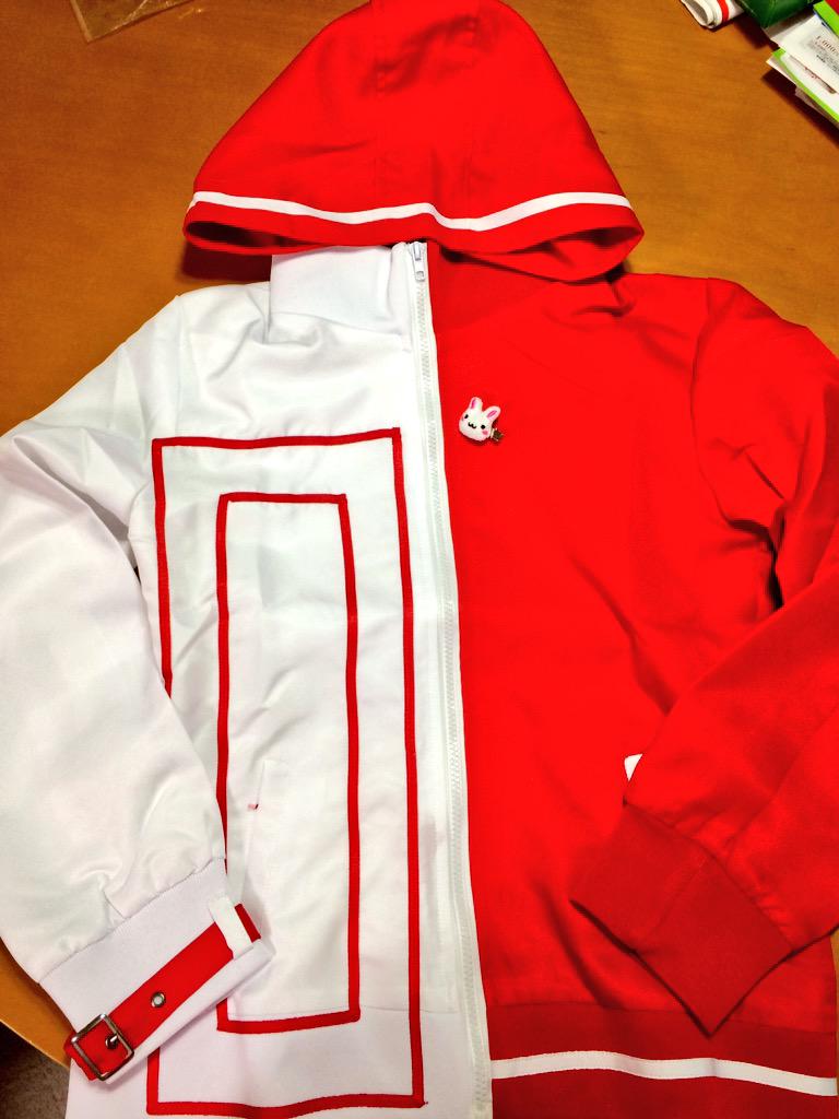 カリス Ch4nge 3 21live ついに届きましたアヤノdazeパーカー 想像以上にしっかりしてて凄いぜ あとおまけのうさぎピンもかわいいww Http T Co S3vwmcejda Twitter
