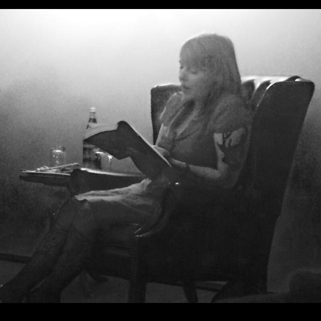 MountLoftyHouse's tweet image. Listening to @favelparrett read fireside at this evenings #mgalleryhotelsau #literarycollection #inconversationevent