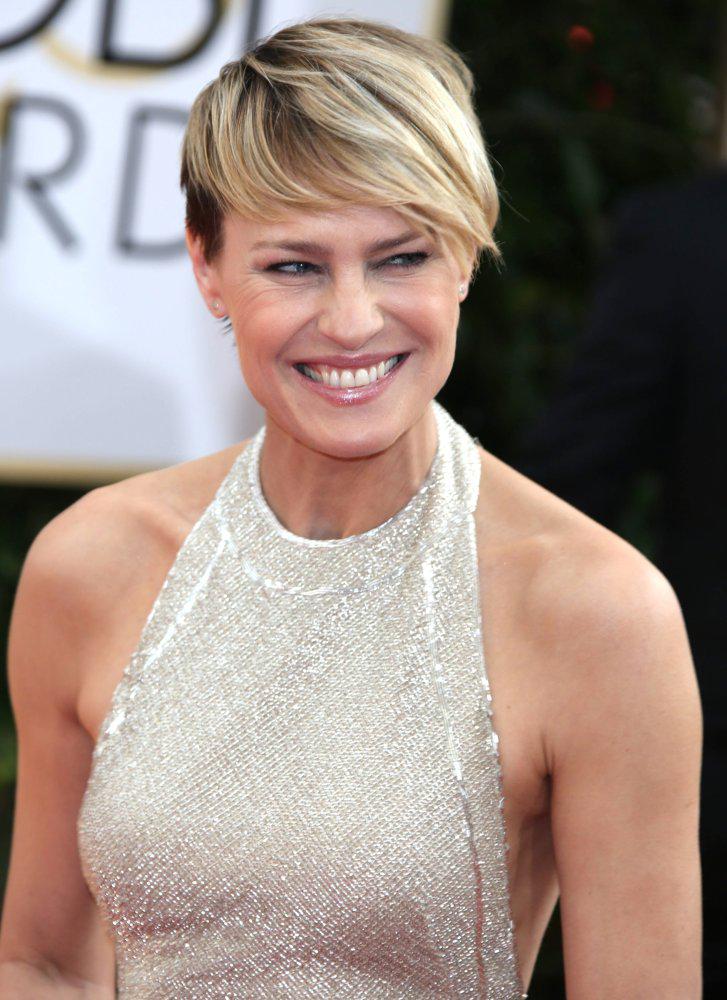Happy Birthday to Robin Wright, who turns 49 today! 