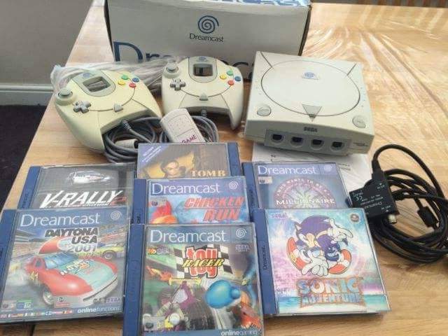 mikeoshady's tweet photo. Anti gambling device no 2 bought. Bargain for 35 quid All in, console very good cond, boxed, manuals, 2 pads, 7 games http://t.co/kWaOKDmkbL