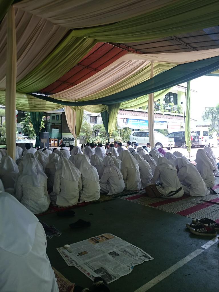 MPK - OSIS SMAN 65 tweet media