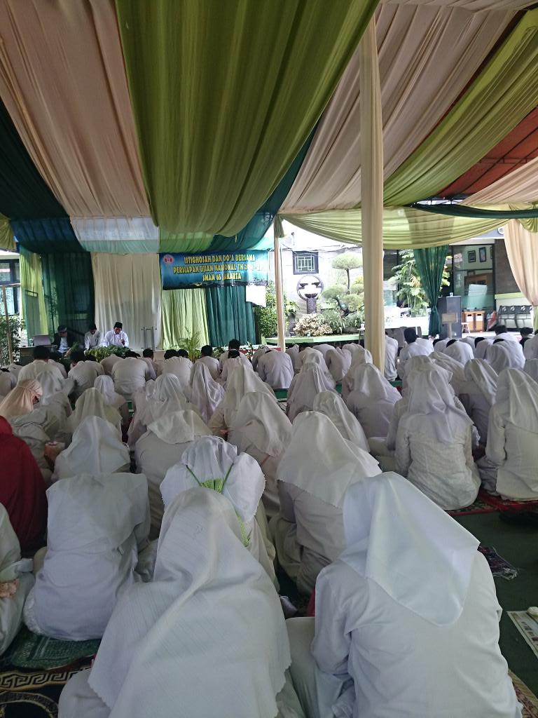 MPK - OSIS SMAN 65 tweet media
