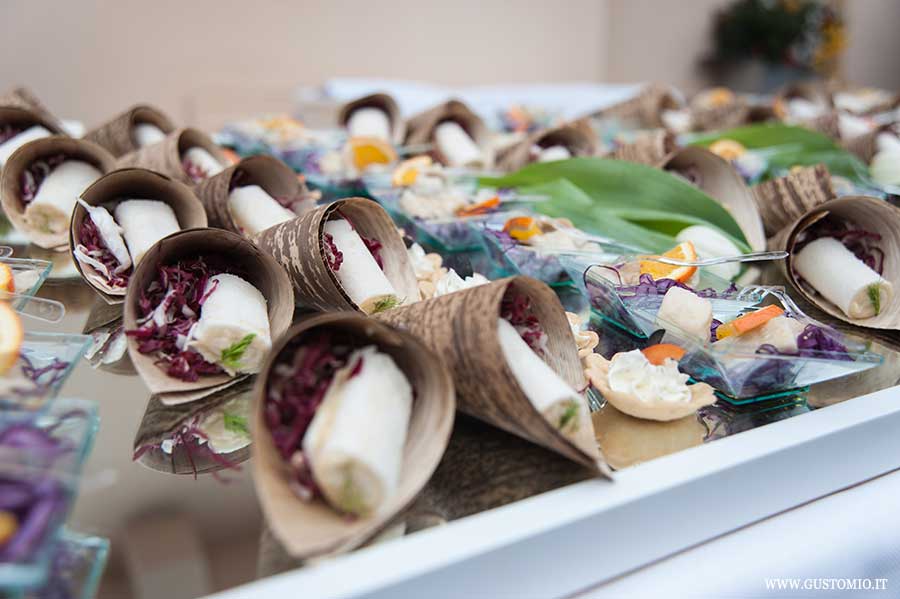 studioVitaliano's tweet photo. #foodfinger @ArmaniniTrote #Gardachefparty #vuance #gustomio #GardaTrentino #armaninitroticoltura #Trentino #food #RT http://t.co/bfs8ydhE4q