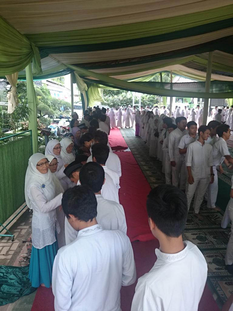MPK - OSIS SMAN 65 tweet media