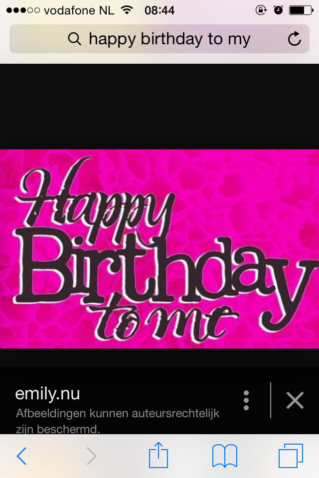 NGreeneyes8's tweet photo. Happy B Day to my self🎉🎉🎉🎊🎊🎊🎊🎊🎁🎁🎁💋💋❤️❤️ http://t.co/qR5sDzotiI