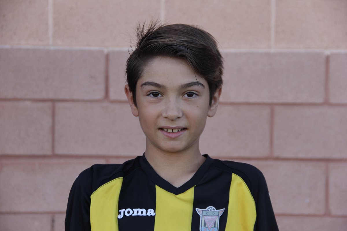 cdsorbas's tweet photo. Gran temporada de Diego J. García López, premiada con la convocatoria selección Cto. Andalucía de Futbol Sala Alevin http://t.co/EHLnsUth2p