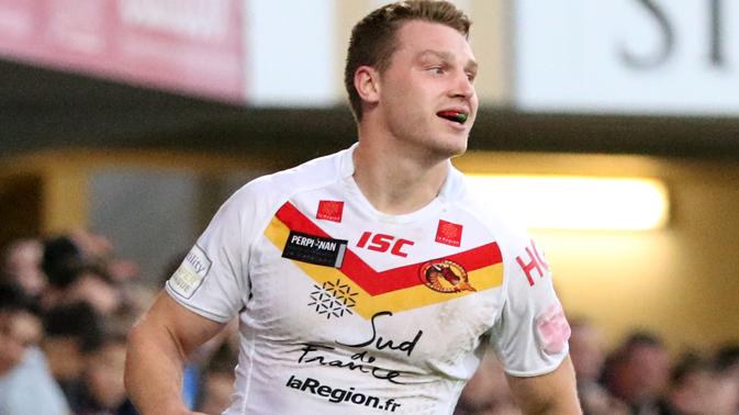 DragonsOfficiel's tweet photo. Catalans can confirm Whitehead will leave the club at the end of the season to join Canberra http://t.co/FjIPZtZdD5 http://t.co/Jdb0KOxGeV