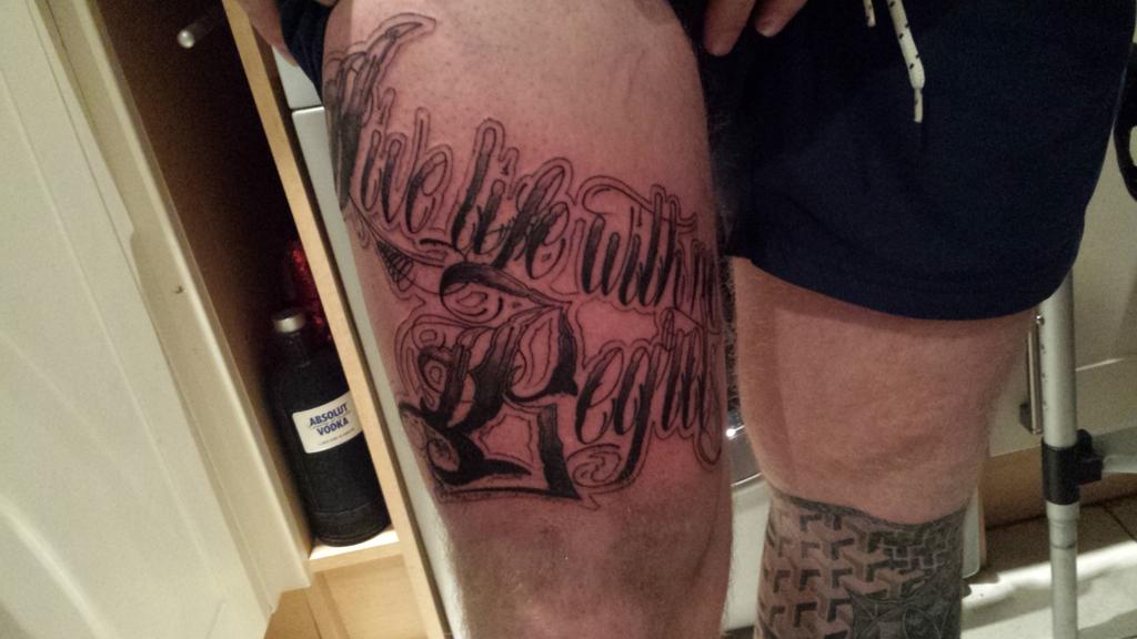robwilliamson78's tweet photo. Had a late cancellation today so now have space from 11 yill 3. So cime get somw ink now the sun is out http://t.co/ytlbhLxuEB