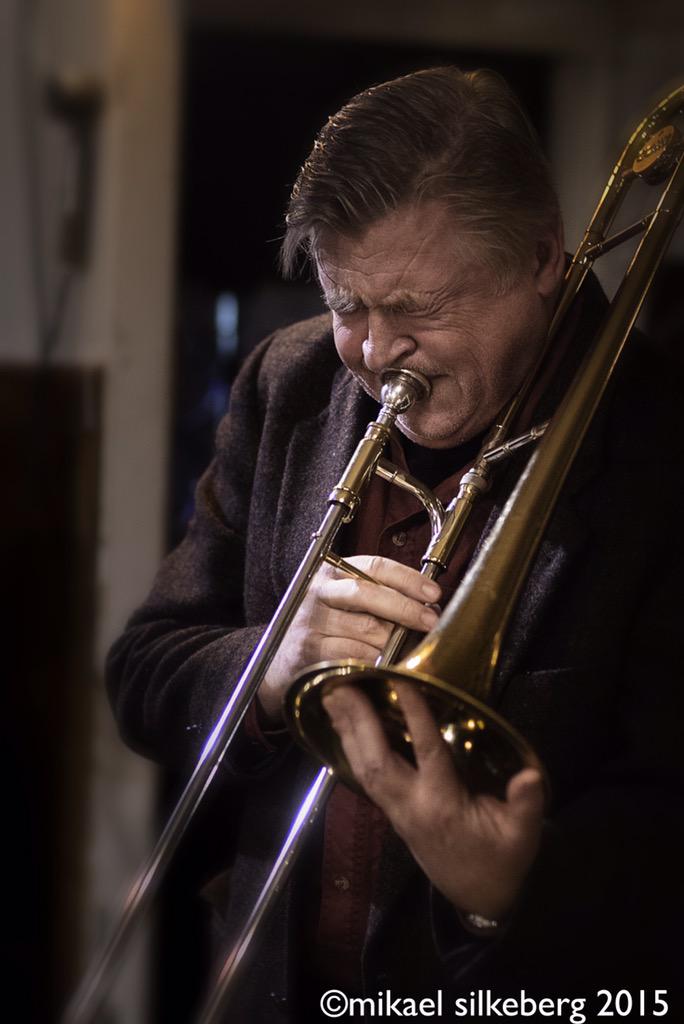 Msilkeberg's tweet photo. Trombone http://t.co/gIZBse0hMz