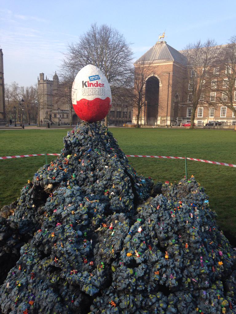 HateWasteBris's tweet photo. A giant Kinder egg has exploded out of College Green! #Bristol2015 #kindermountain http://t.co/kgIc0sE9AJ