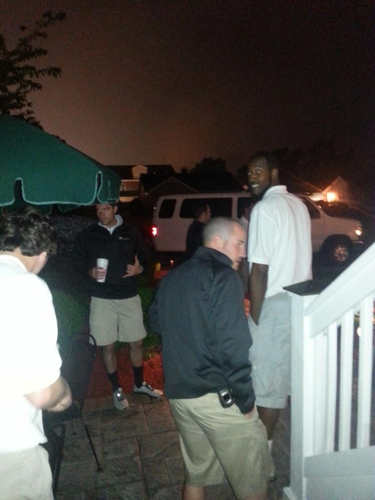 jda143's tweet photo. #valetbros #masters #earlyriser #grinding http://t.co/LxbsRTCckw