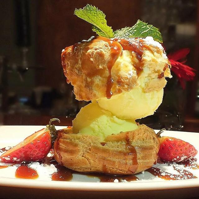 Outburst_City's tweet photo. Well it's New Menu Monday! Because Monday's are the best days for #dessert! #springmenu #londonclub #ldnont #yesple… http://t.co/JvgwtnPjcp