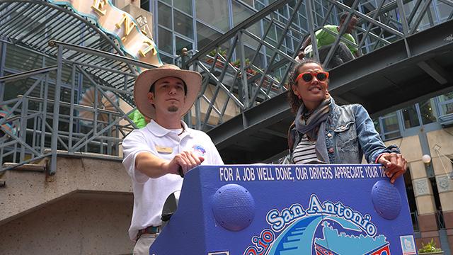 vakantieland's tweet image. Deze week ontrafelt @TatyanaBeloy beetje bij beetje alle geheimen van #Texas in #vlavak ow.ly/Lko38