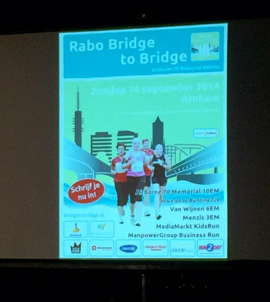 Tijdens Transformatiecafe #ruimtekoers presentatie 026Building komt de door <a href="/MooiWerkArnhem/">MooiWerk</a> ontworpen poster voorbij