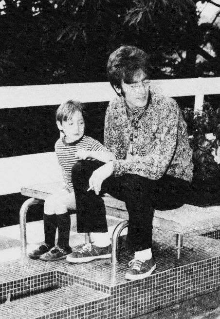 Julian Lennon, John\s son  turns today 53. Happy Birthday Julian! 