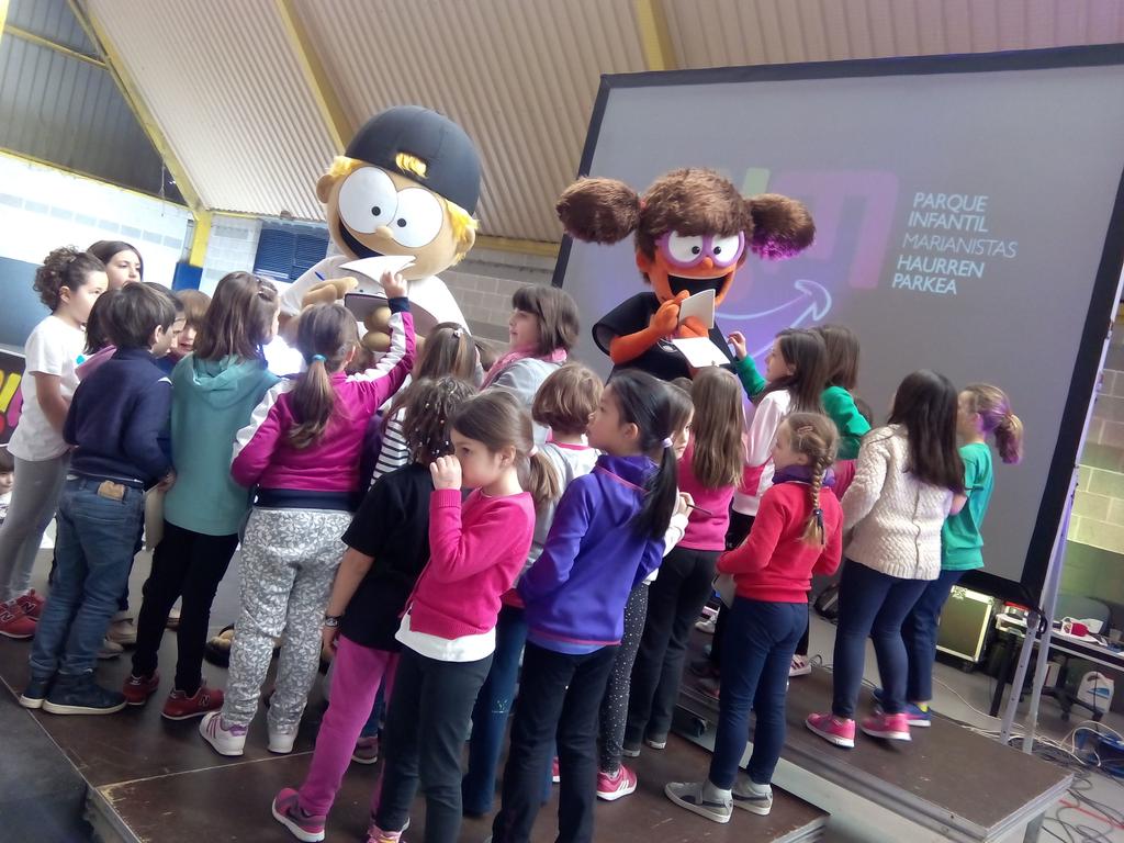 dxtmarias's tweet image. Y hoy en el #PIM15 nos visita...Kanpusitoooo