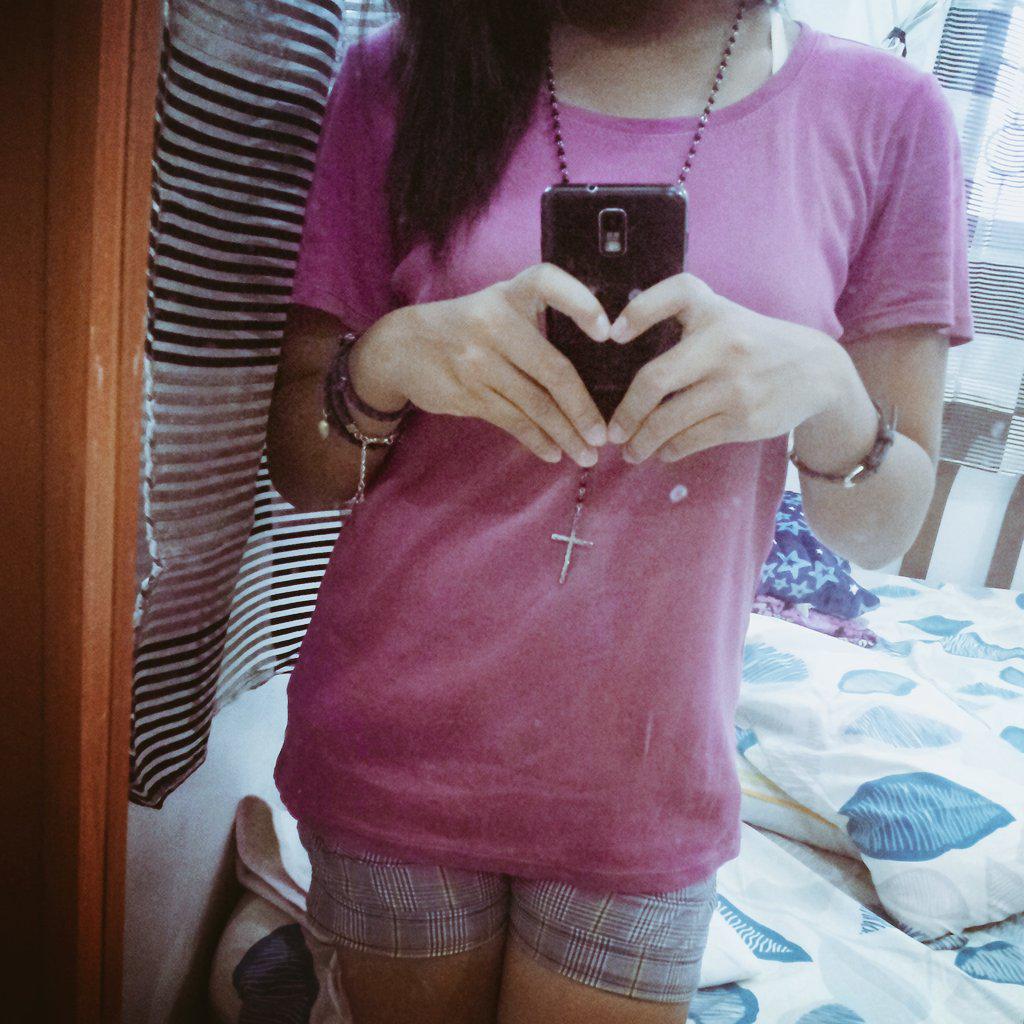 Diane_Baboy's tweet image. ~Say something i`m giving up on you~

#LetThemLaugh #IDC