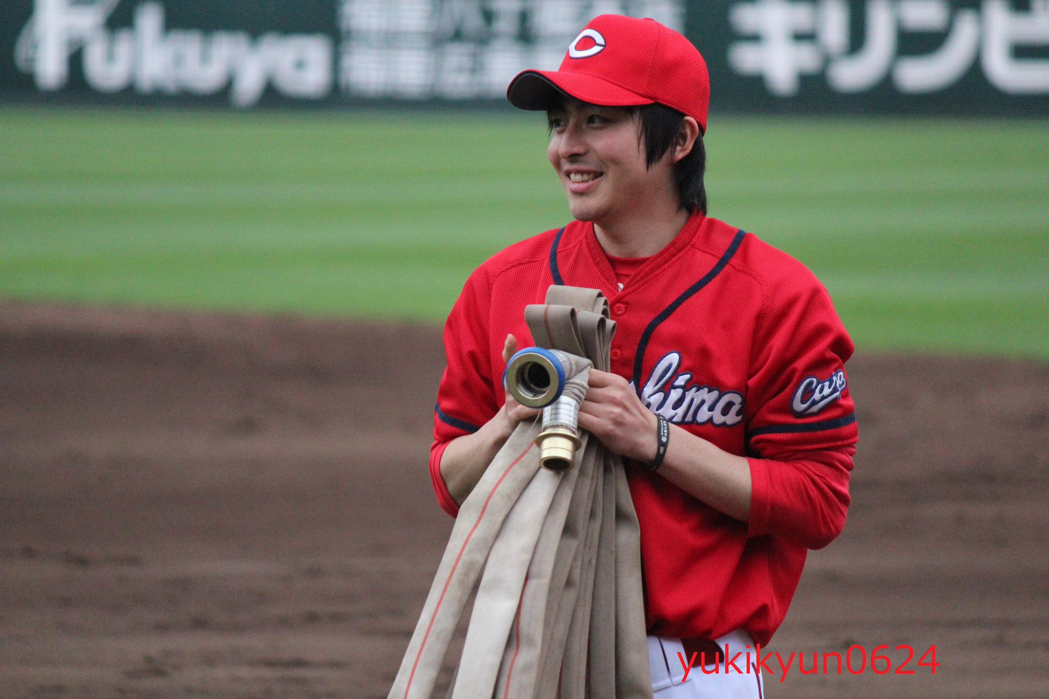 ゆき こっからカープ イケメンすぎるボールボーイさんからというのはツッコまないでね マツダ Carp 清古弘樹 タグ付けてよかった Http T Co Bl0pg2wvsv ゆき こっからカープ イケメンすぎるボールボーイさんからというのはツッコまないでね マツダ Carp 清古弘樹 タグ付けてよかった Http T Co Bl0pg2wvsv