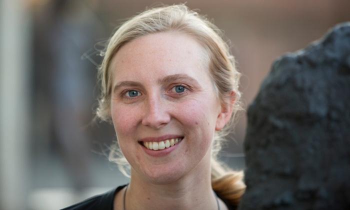 350's tweet photo. What makes our Executive Director May Boeve different? Read this beautiful profile @guardian http://t.co/ovDK0rhUKF http://t.co/5i7c5RK1tp