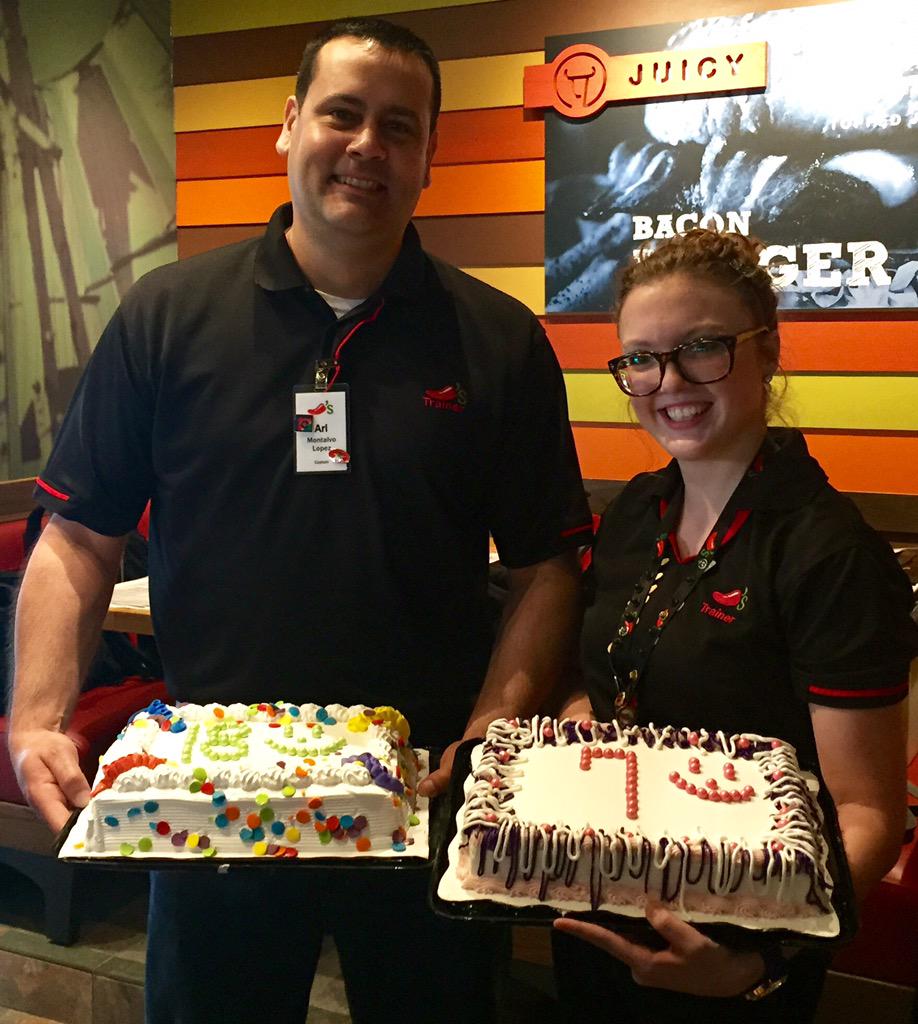 Brooke_atx's tweet photo. @brandifaye17 and Ari celebrating their 7 & 18 year Anniversary @Chilis #nrotrainers @DahseMichelle @HillMarcy http://t.co/YApRfZQVQ6