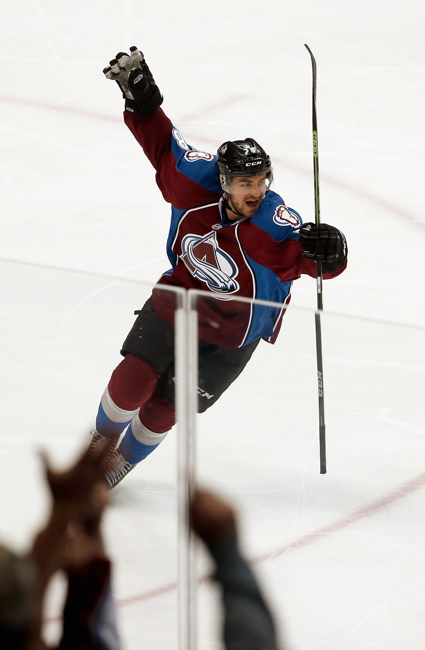 Avalanche's tweet photo. Joey Hishon's 1st goal was unforgettable. The celebration after was also memorable.

MORE: http://t.co/AWdbnpNtbx http://t.co/GU42qrPxg8