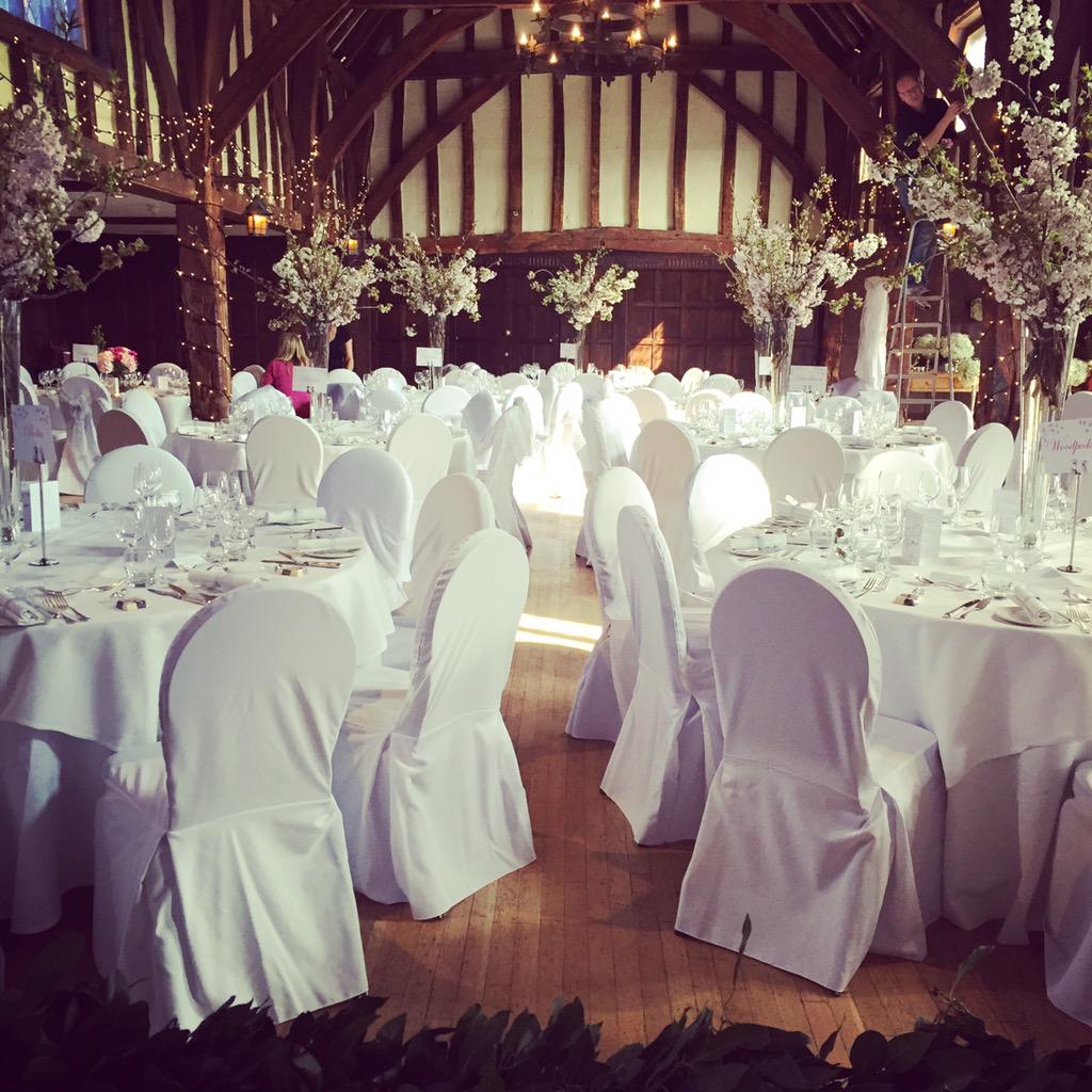 hannahjmartin's tweet photo. Great team work today @GreatFosters - with @DforDinner &amp; @PartyLightsUK creating magic for today's special couple! http://t.co/U3Q2yv21Dv