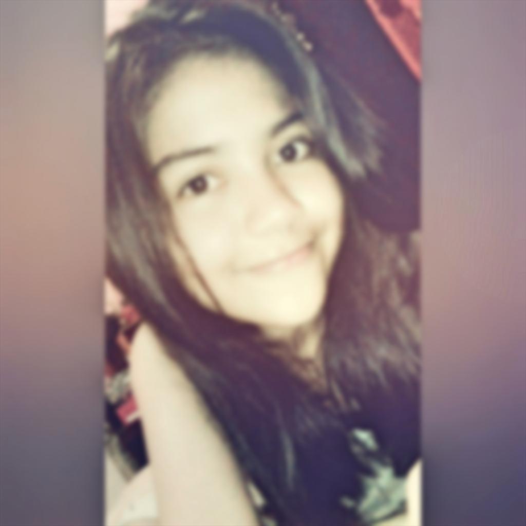 Vitriani156's tweet photo. Hello😊😙😗 http://t.co/4PUN2p5X5T