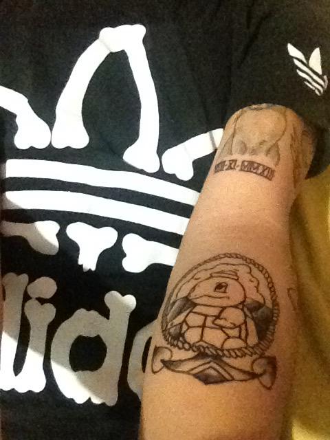 iquecherteck's tweet photo. #chololoco #ink #Tattoolovers #AyVamos Casi todo va mal http://t.co/5R8CzCsvPo
