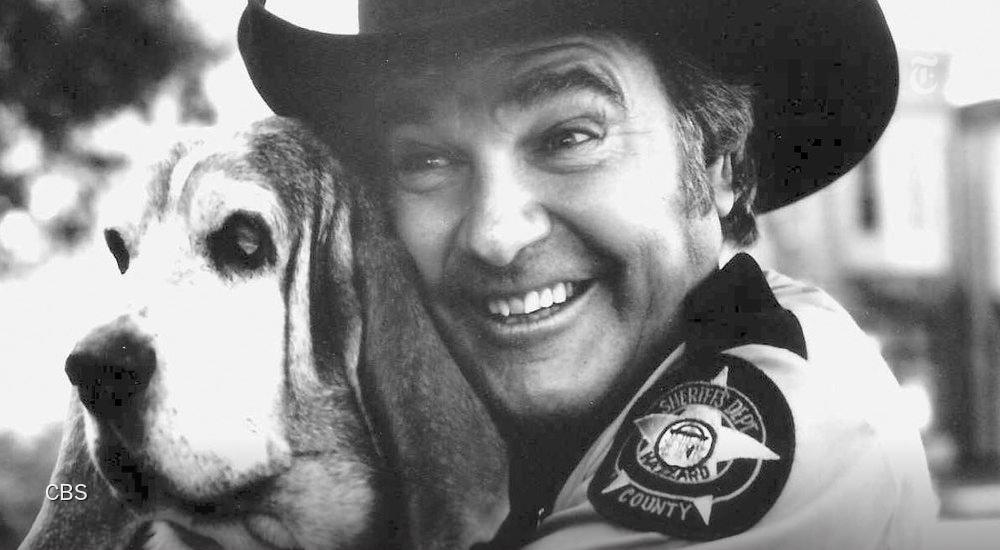 nytimes's tweet photo. The NYT obituary for James Best, the bumbling sheriff of "The Dukes of Hazzard"
http://t.co/5H9zeoSdp9 http://t.co/gZ859oouOY